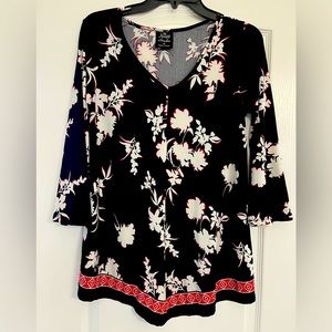 Women’s 3/4 Sleeve Dressy Top